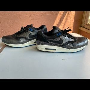 Air Max 1 Deluxe 'Black Safari'